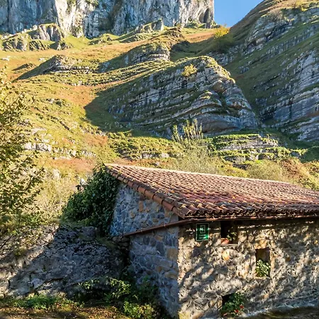 Country house La Hirriria San Roque de Riomiera